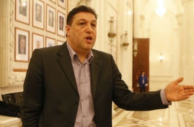 Video Serban Nicolae Senator Psd Crede Ca Blitul Telefonului Consuma Din Minutele Din Abonament